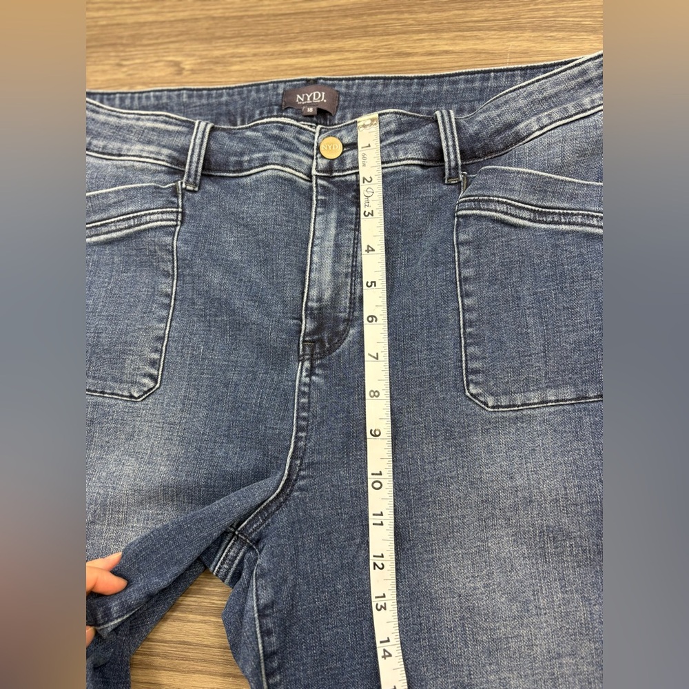 NYDJ Denim Shorts Size 18 - Picture 4 of 8